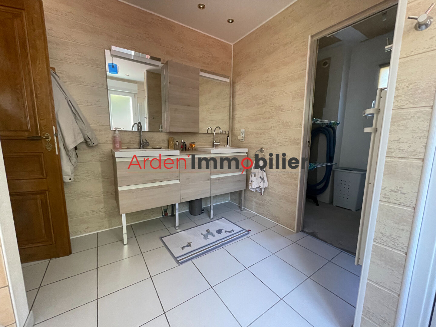 Photo Maison à vendre Secteur Château Porcien - 7 pièces, 4 chambres, très bon état image 5/6