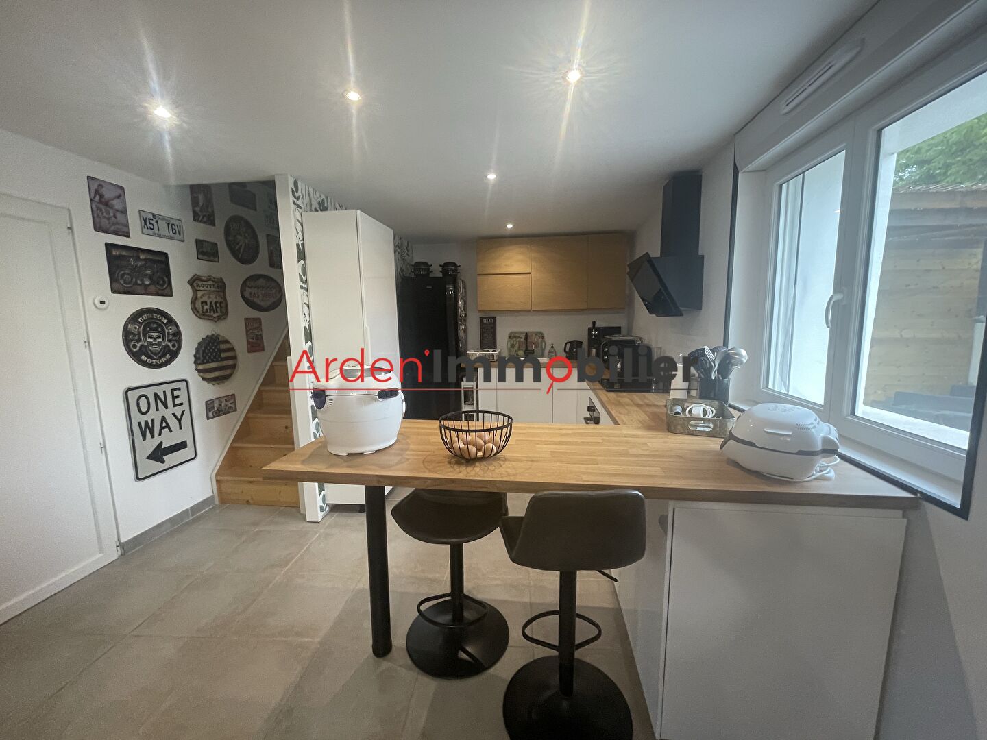 Photo Maison à vendre à Avançon image 2/6