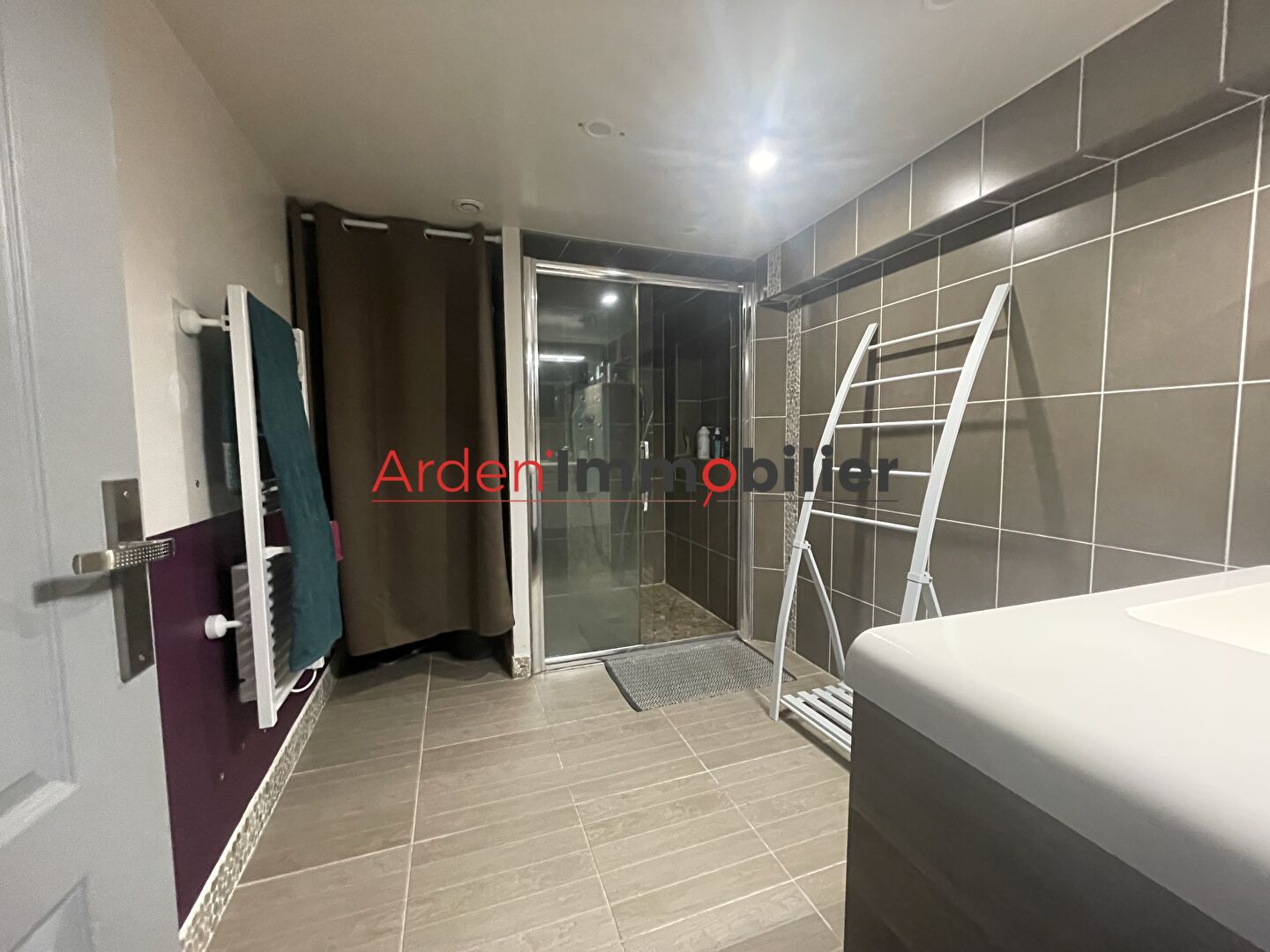 Photo Maison à vendre à Avançon image 3/6