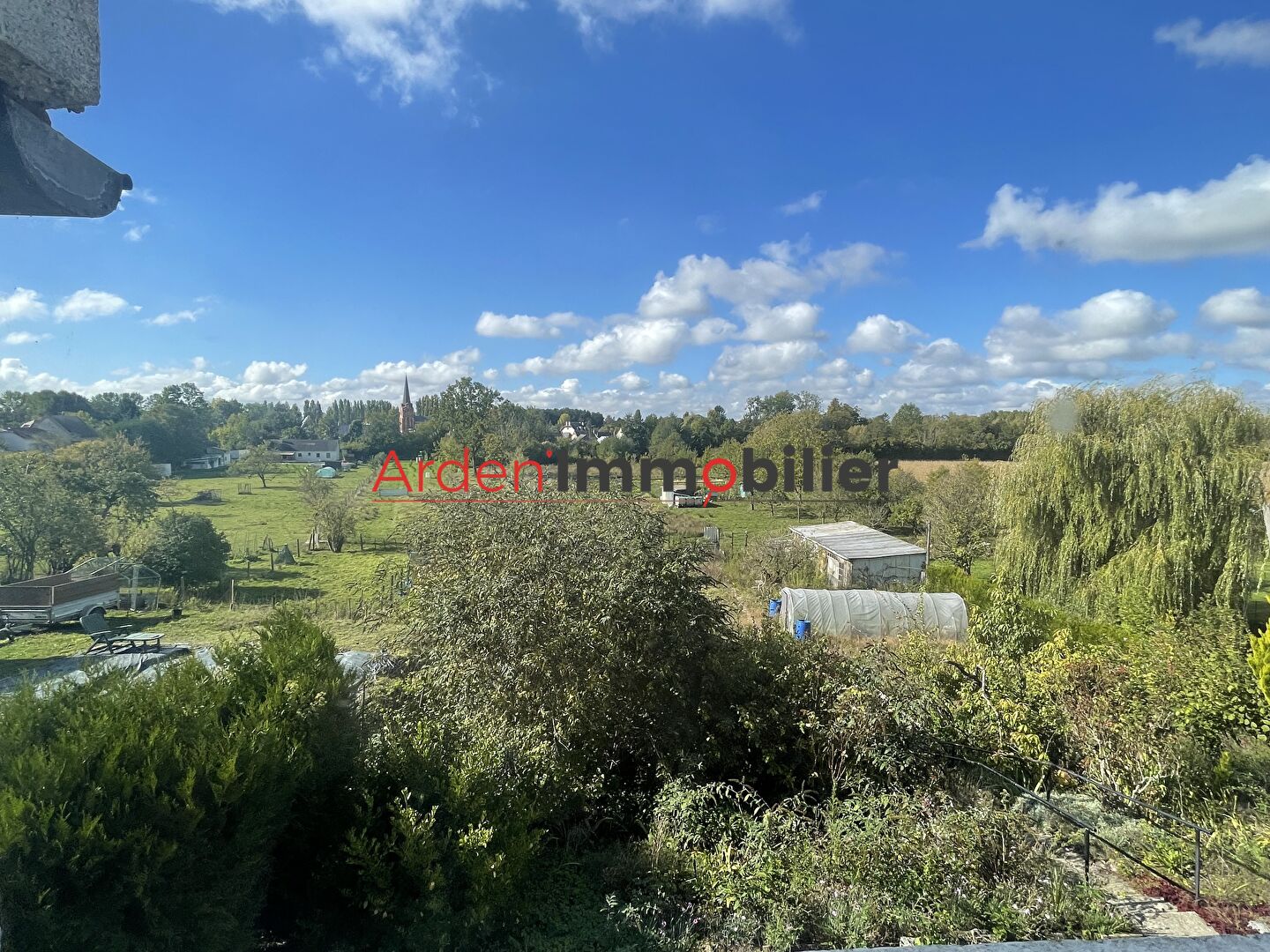 Photo Maison Secteur Saint Germainmont 4 pièces image 1/6