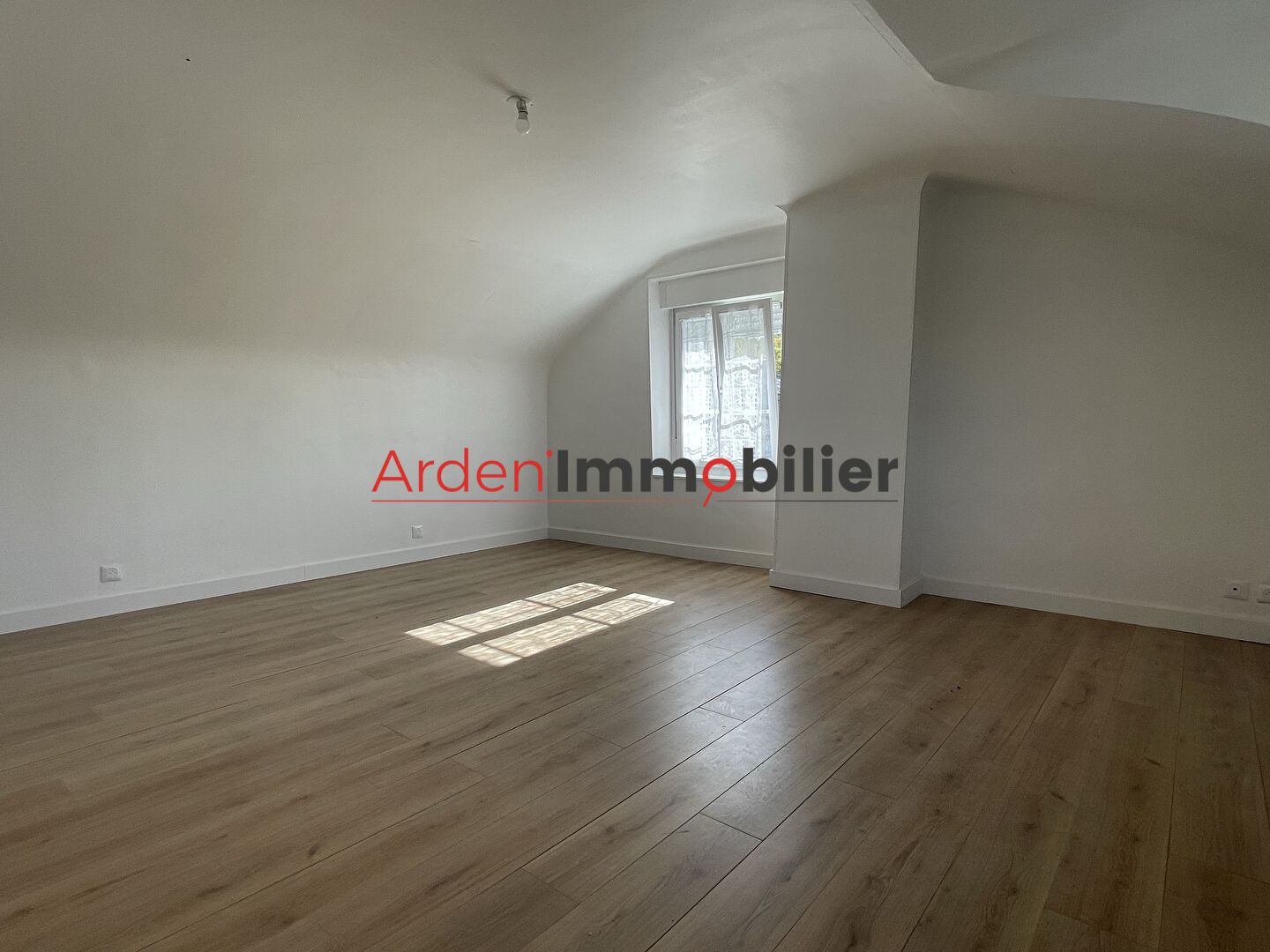 Photo Maison Secteur Saint Germainmont 4 pièces image 2/6