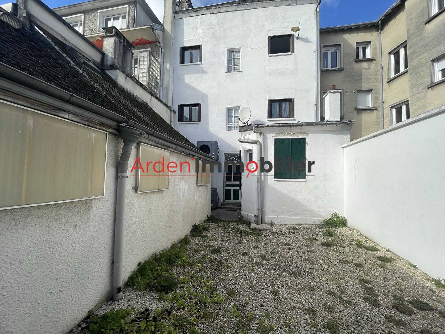 Immeuble à vendre au centre de RETHEL
