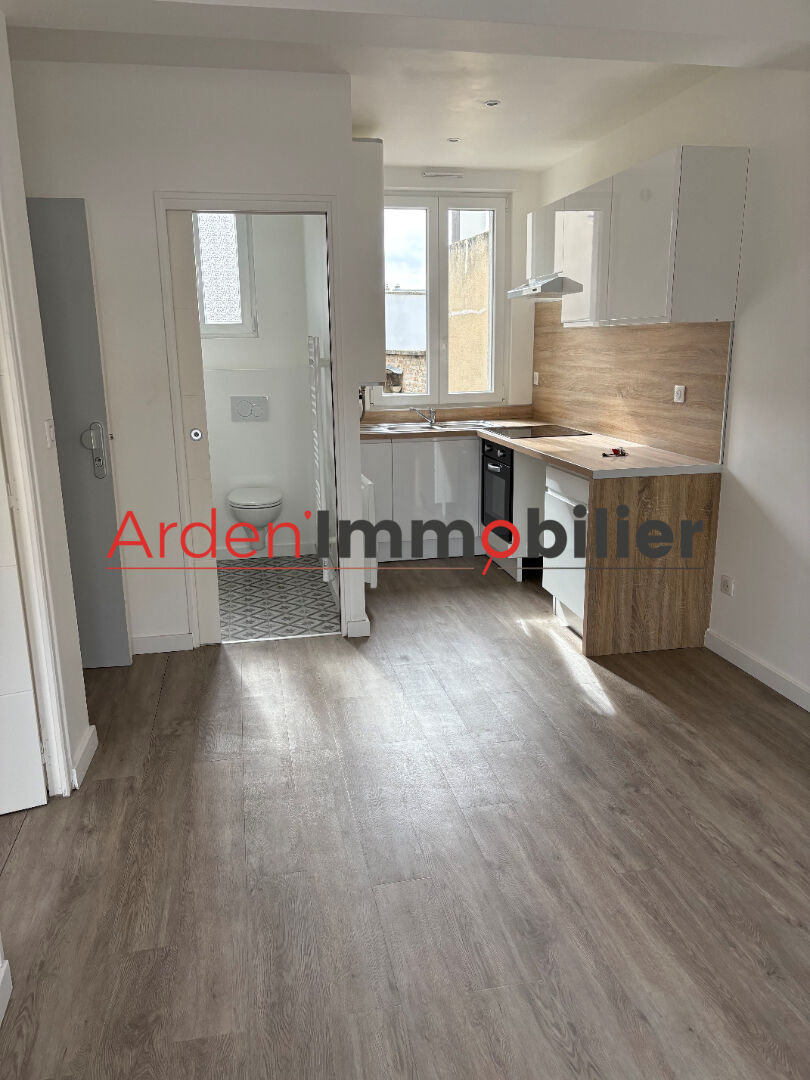 Photo 08 RETHEL APPARTEMENT T2 image 1/5