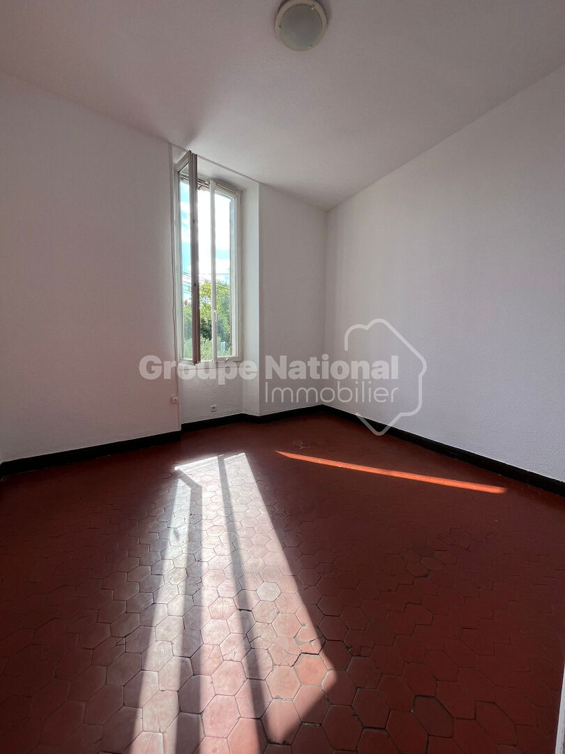Photo Appartement T3 MIRAMAS 66m² image 2/6
