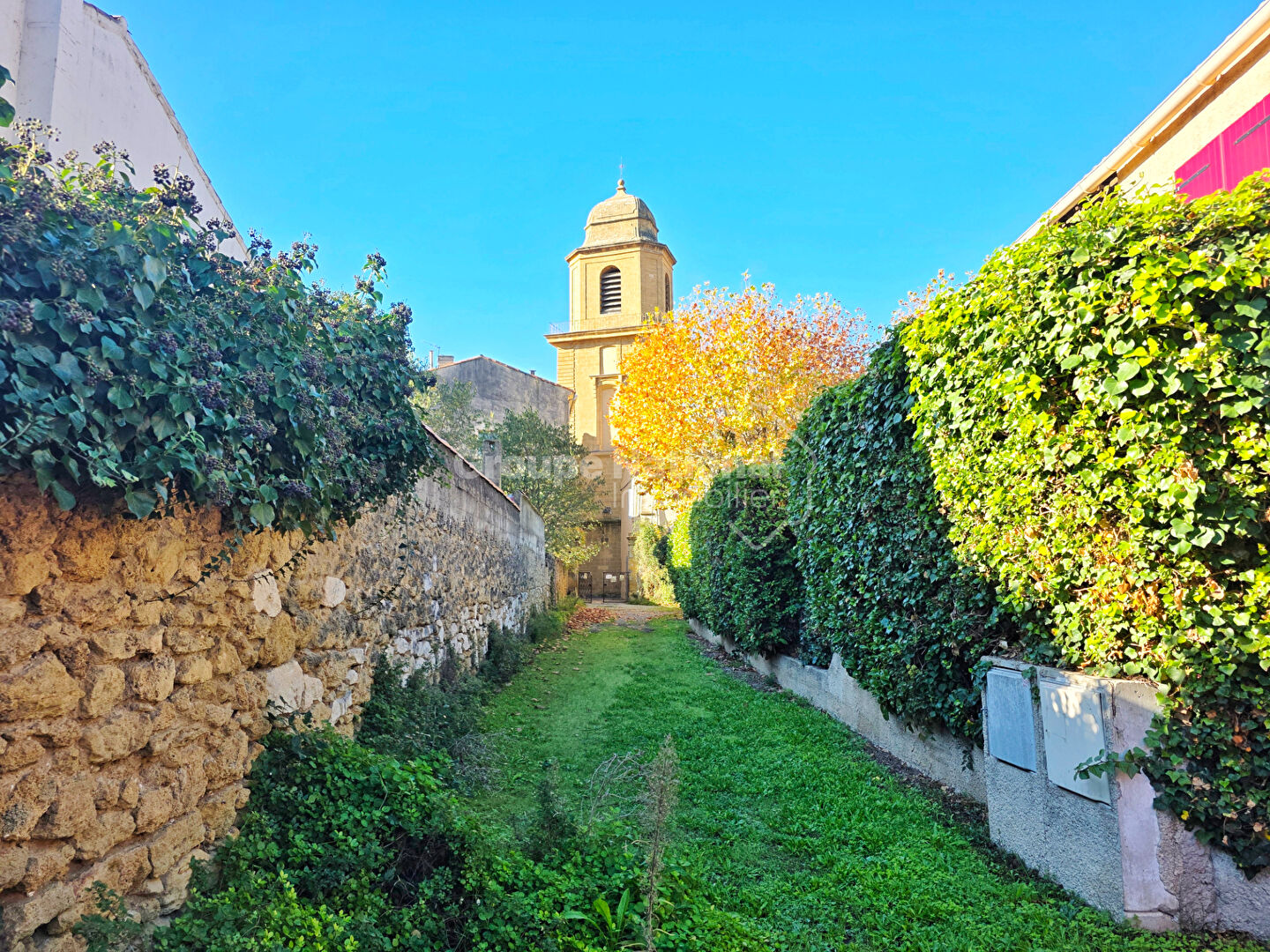 Photo Maison 4 pièce(s) à Saint-Chamas image 1/6