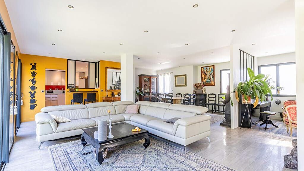 Agence immobilière de Astra Immobilier