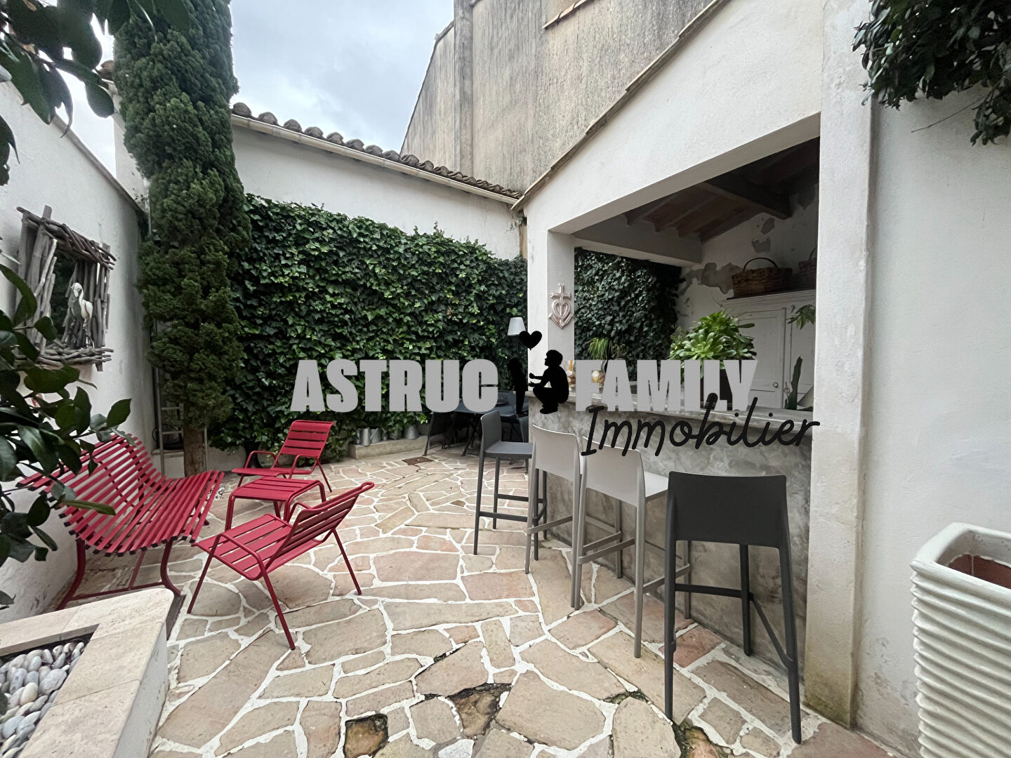 Agence immobilière de ASTRUC FAMILY Immobilier Aigues-mortes