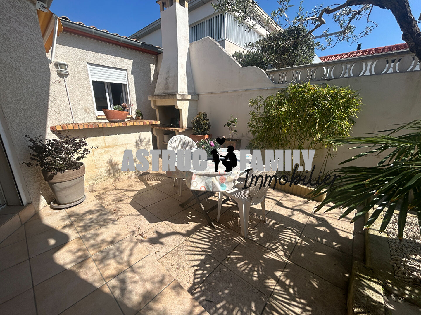 Agence immobilière de ASTRUC FAMILY Immobilier Aigues-mortes