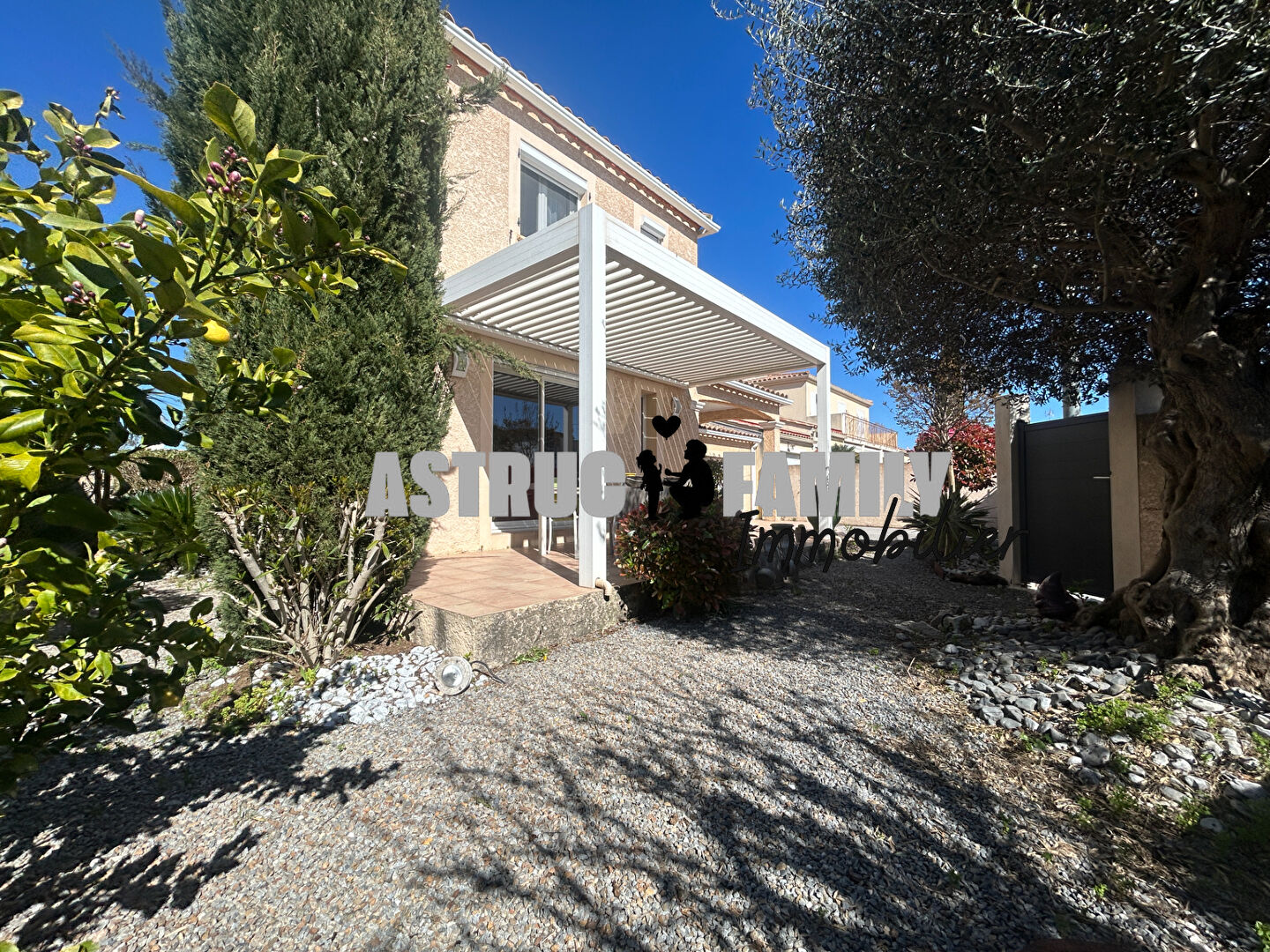 Agence immobilière de ASTRUC FAMILY Immobilier Aigues-mortes