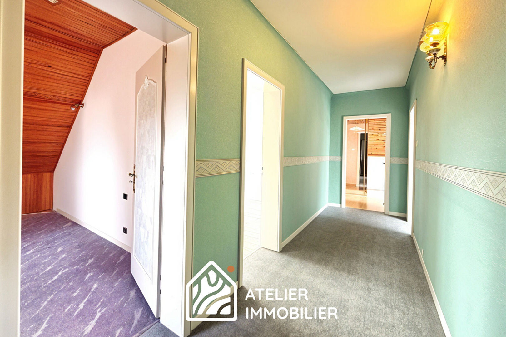 Photo À VENDRE - DEUX APPARTEMENTS OU GRANDE HABITATION FAMILIALE - 176m2 image 4/6