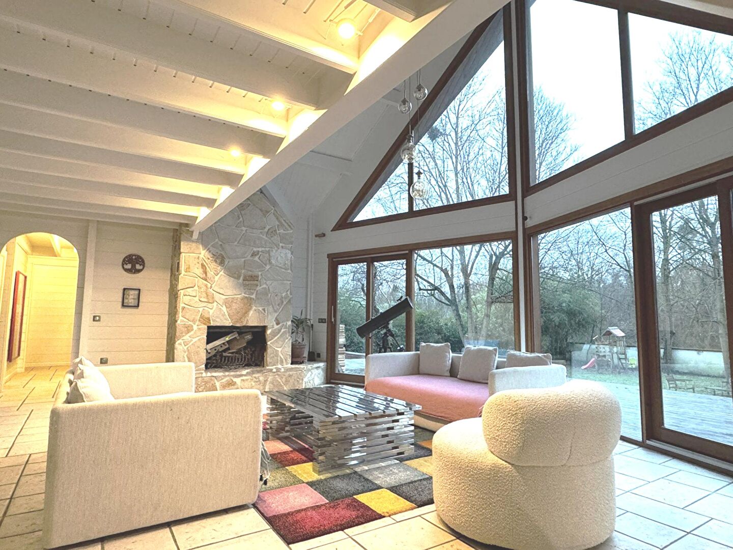 Maison De 6-7 Pièces, 4 Chambres Et Un Studio Independant