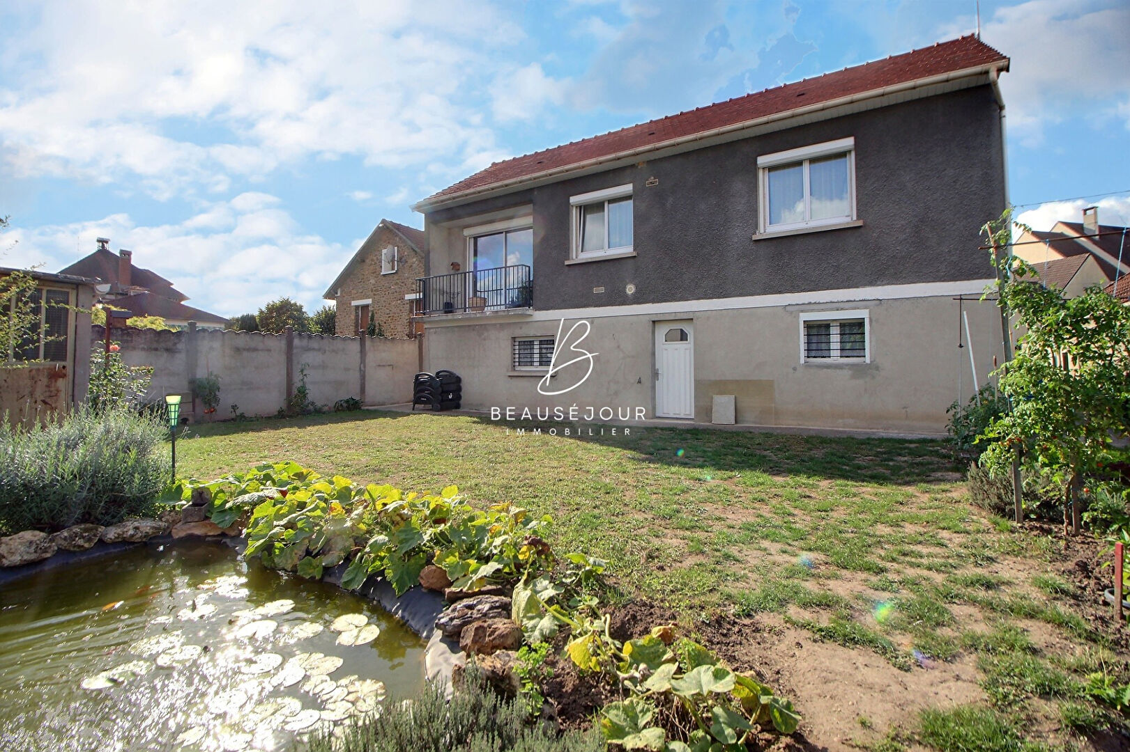 Maison 7 pièces 125 m2 à Saint Germain Les Arpajon