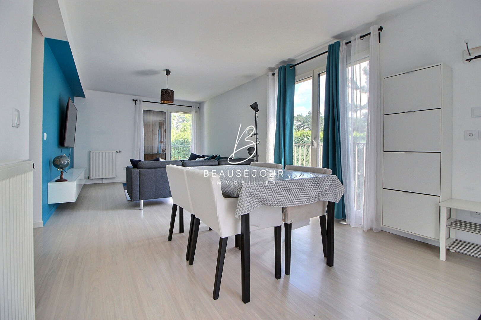 Photo Appartement Sainte Geneviève Des Bois 4 pièces 82.15 m2 image 2/6