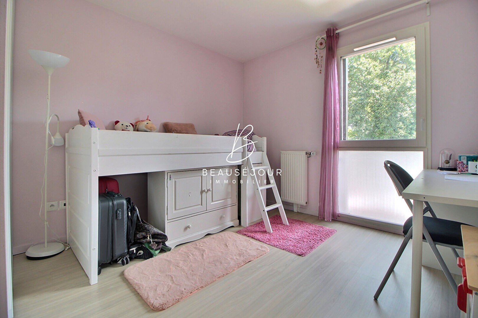 Photo Appartement Sainte Geneviève Des Bois 4 pièces 82.15 m2 image 5/6