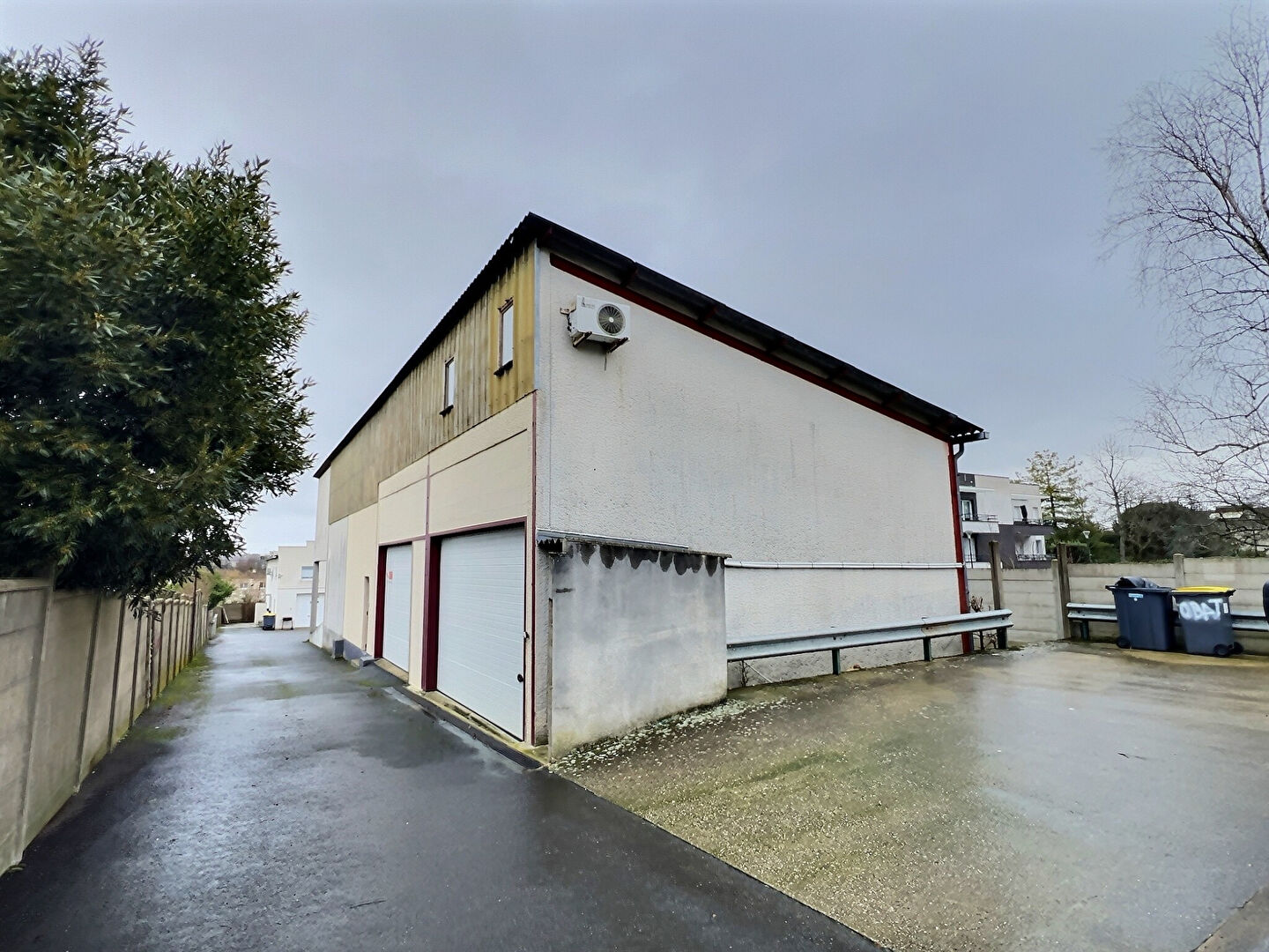 Photo Entrepôt / local industriel Epinay Sur Orge 2 pièces 95 m2 image 2/4