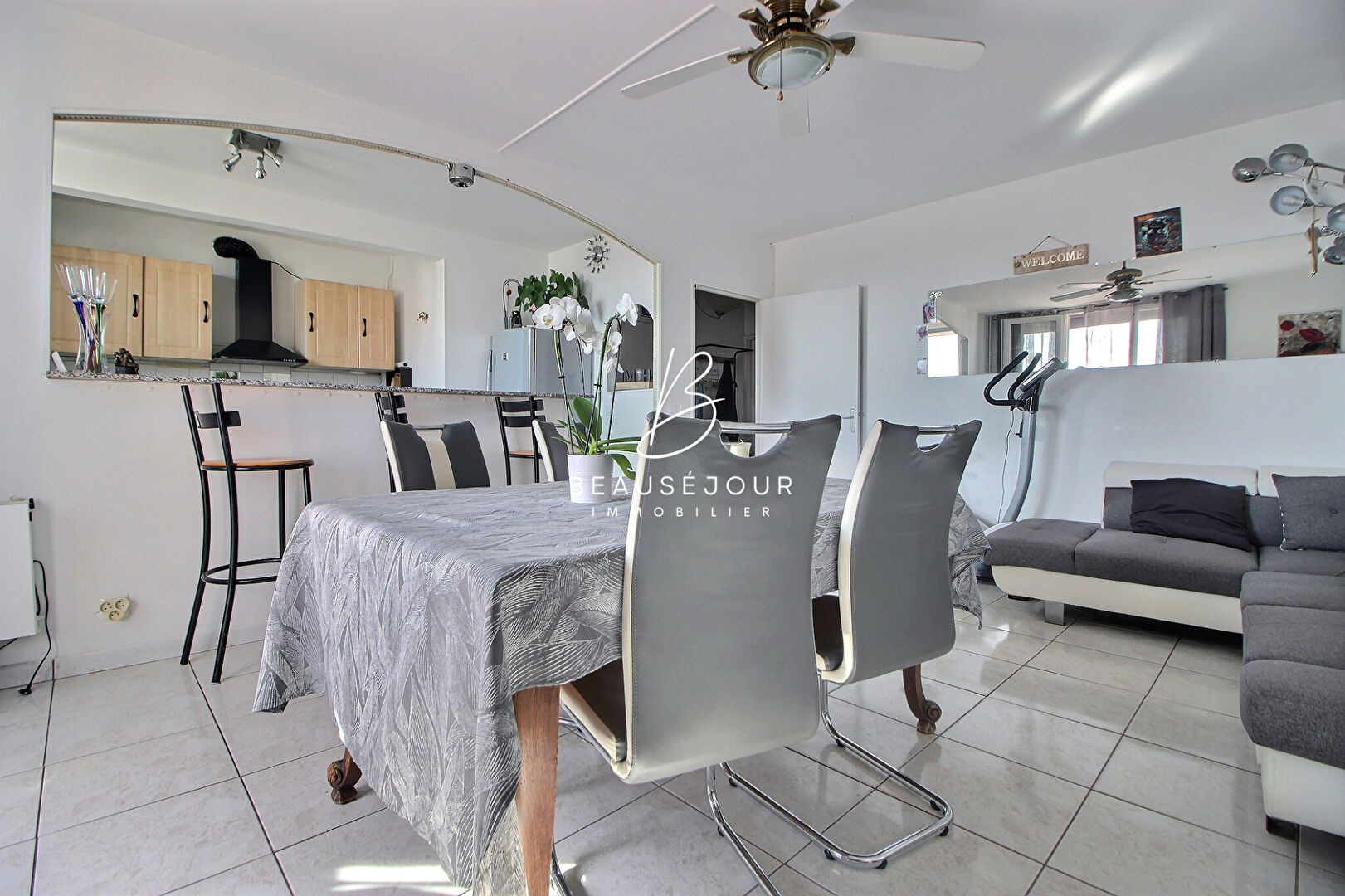 Photo Appartement Chilly Mazarin 5 pièces 93.11 m2 avec balcon! image 2/5