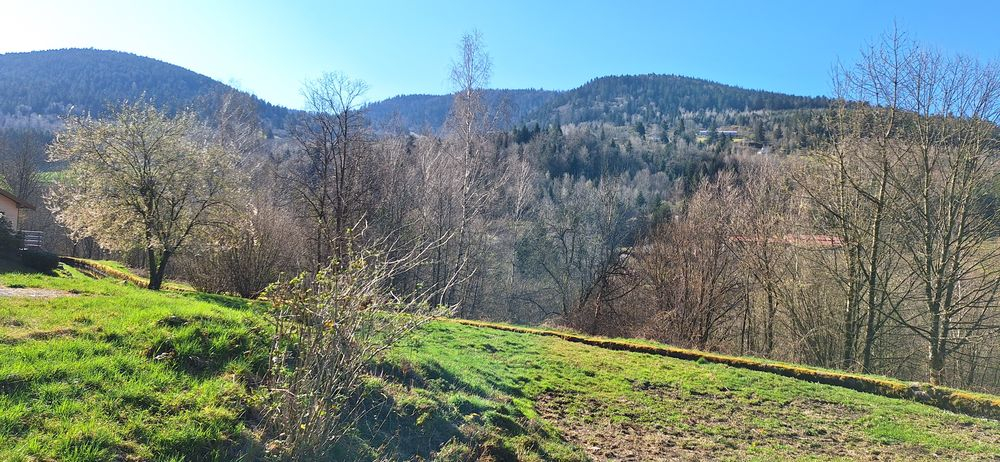 TERRAIN CONSTRUCTIBLE AVEC VUE MONTAGNES