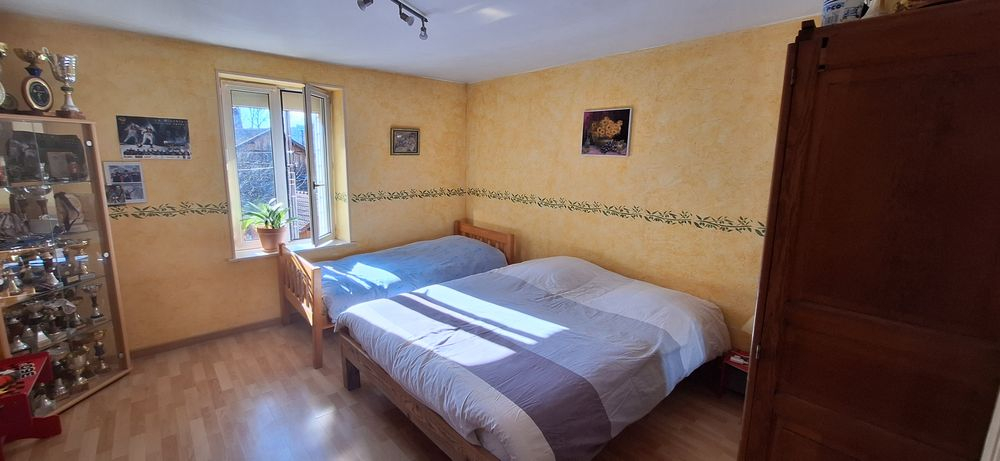 Photo GRANDE MAISON RENOVEE AVEC SON CHALET image 5/6