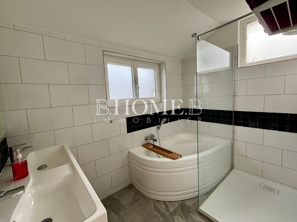 Maison de Plain-pied, deux chambres,  proche plage, entre La Bernerie-En-Retz et Pornic sur 520 m2 de terrain!