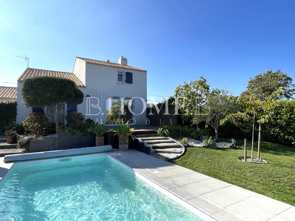 Maison La Plaine Sur Mer proximité des commerces 5 pièce(s)