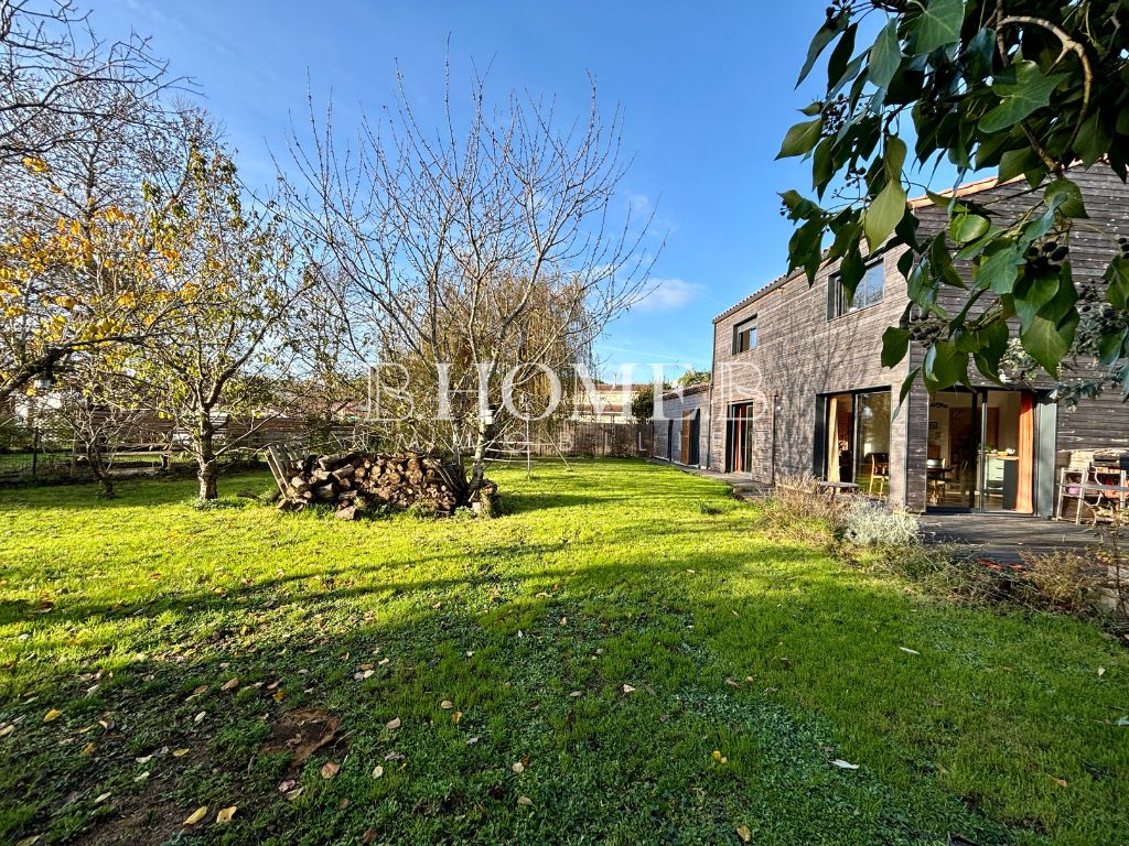 Les Moutiers-en-Retz -comptemporaine bois 6 pièces