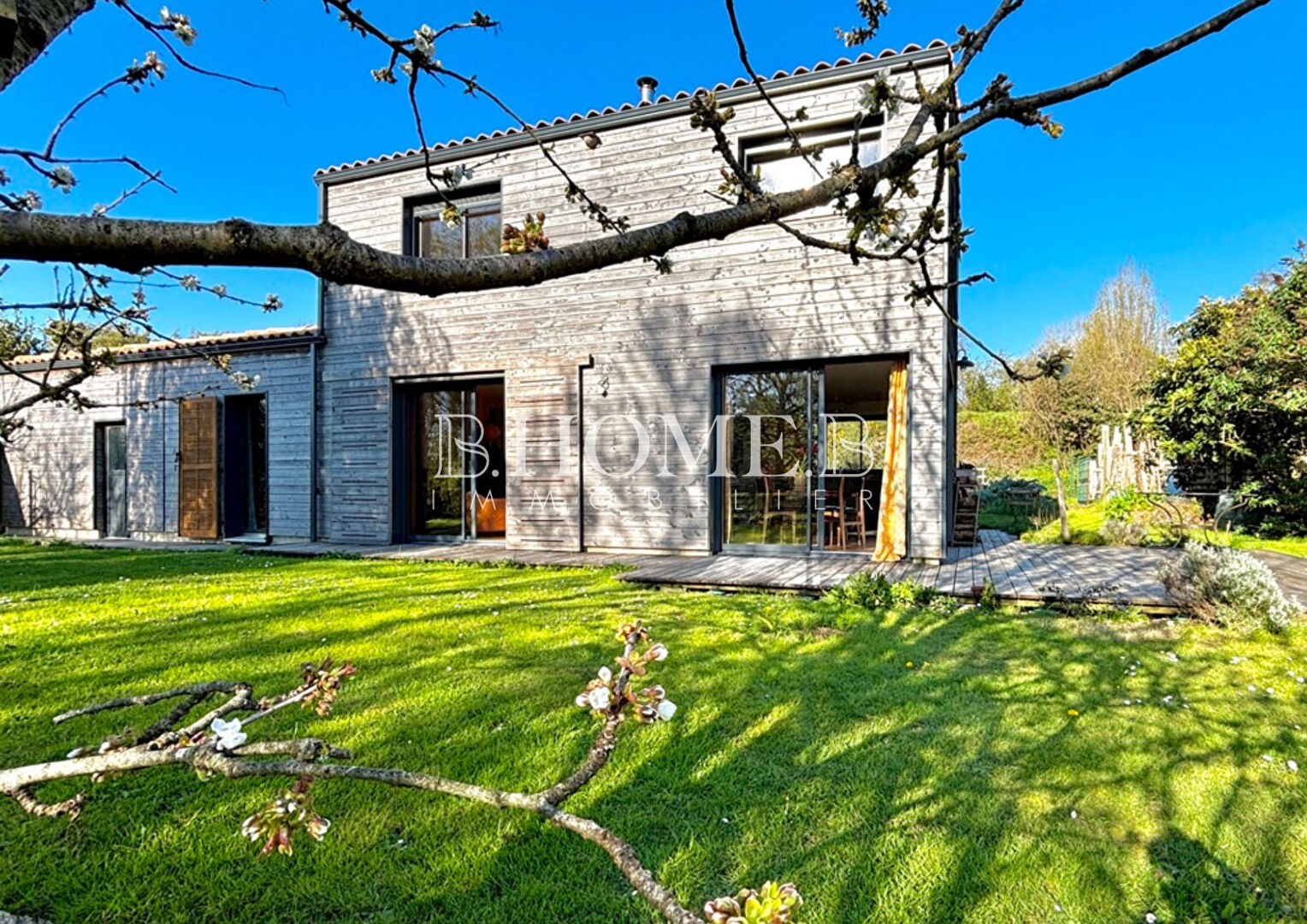 Les Moutiers-en-Retz -comptemporaine bois 6 pièces