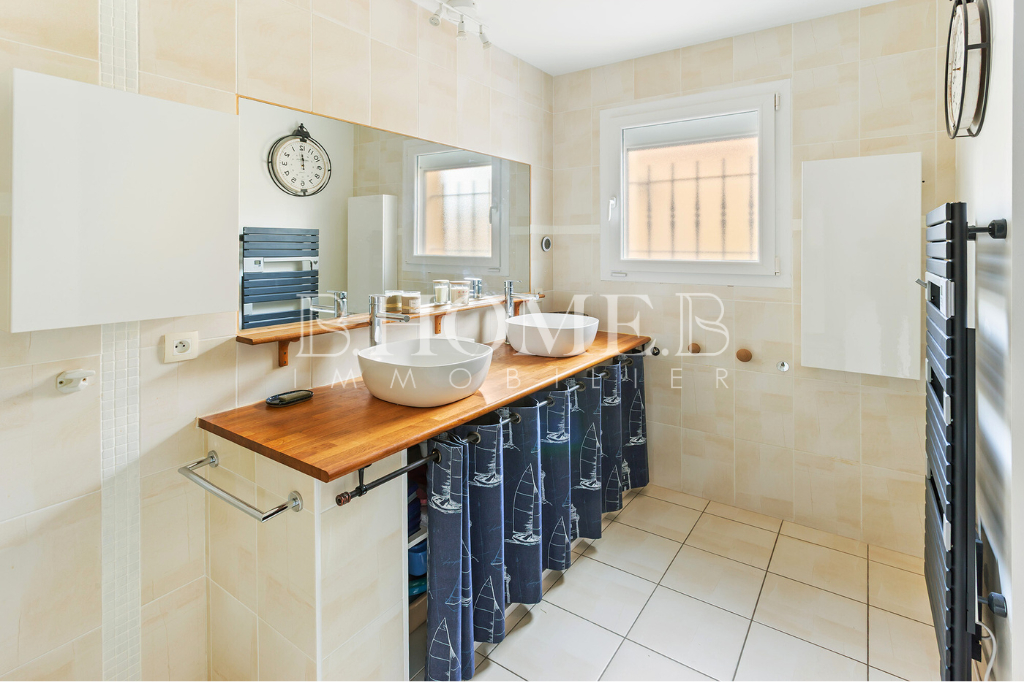 Maison La Bernerie En Retz 6 pièce(s) 147 m2