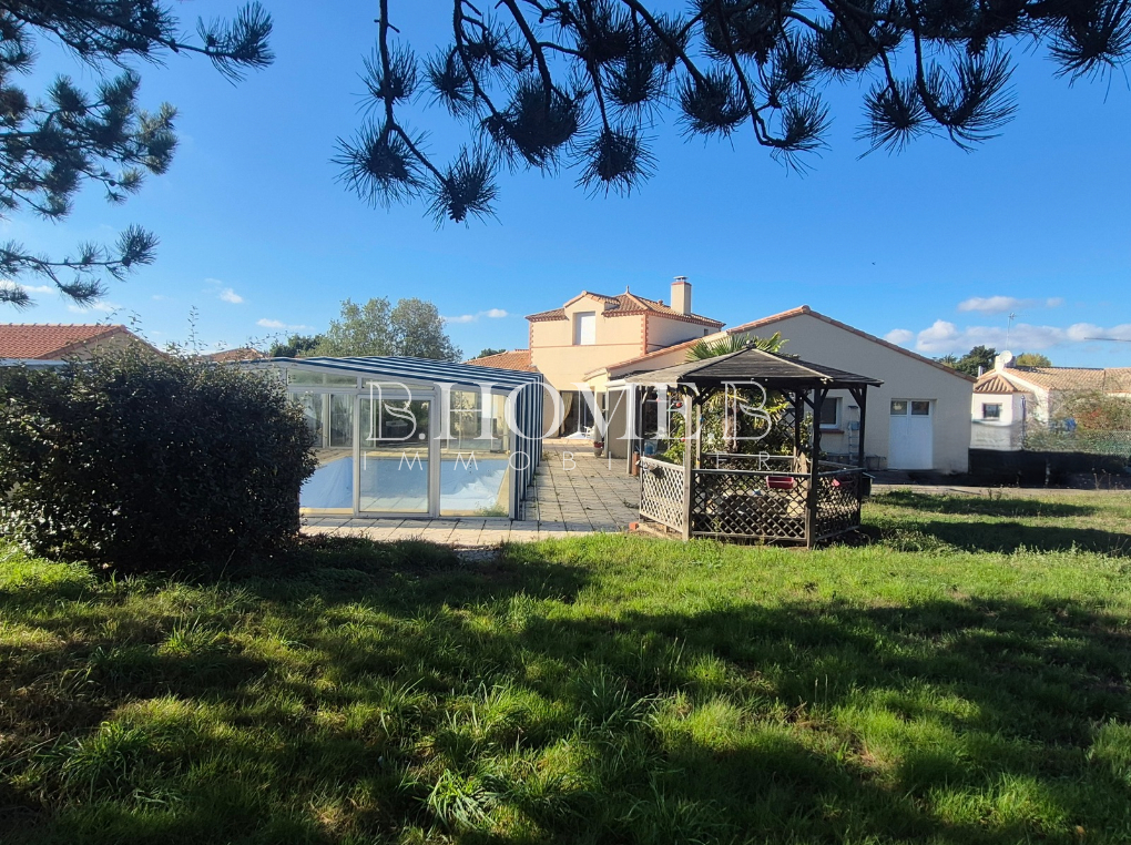 Maison Les Moutiers En Retz 6 pièce(s) 150 m2