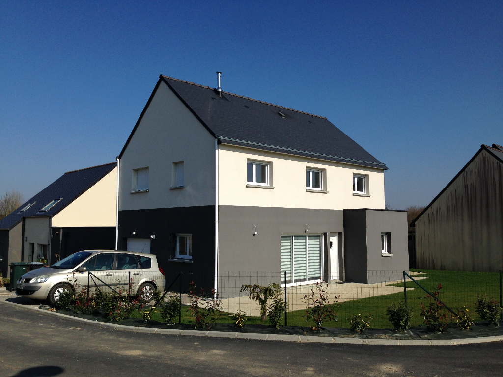 GUIGNEN, maison + terrain