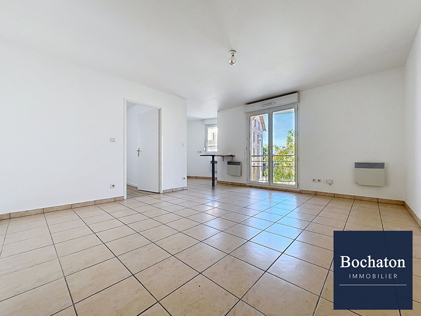 Agence immobilière de 
 BOCHATON IMMOBILIER - BOCHATON IMMOBILIER AGENCE DE LOCATION 
