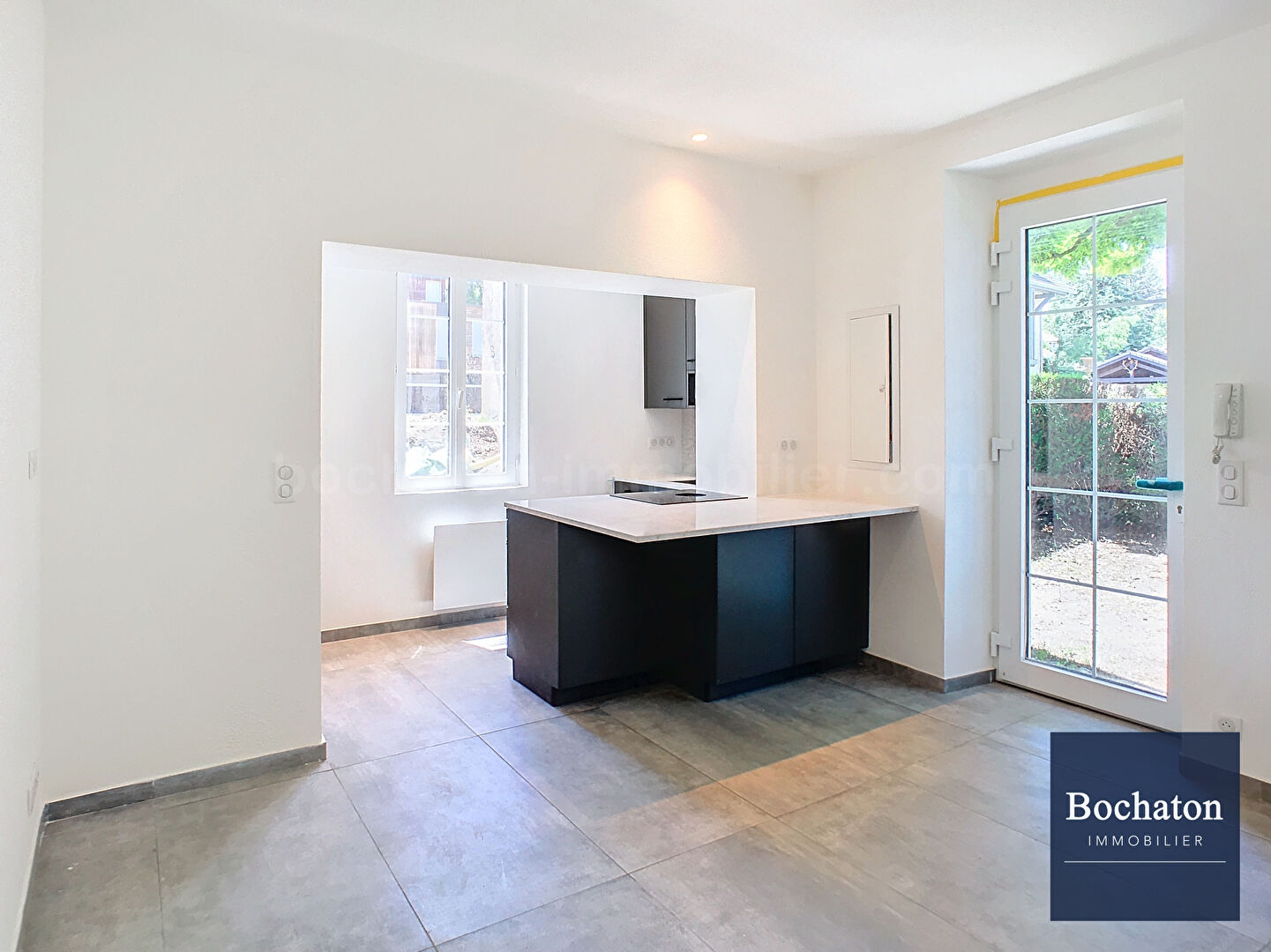 Agence immobilière de 
 BOCHATON IMMOBILIER - BOCHATON IMMOBILIER AGENCE DE LOCATION 

