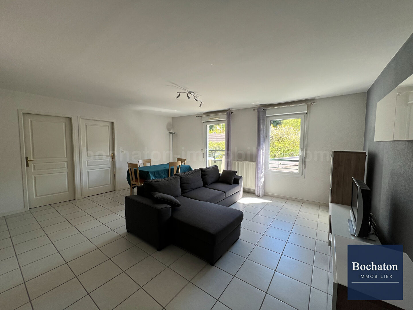 Photo EVIAN LES BAINS (74) - QUARTIER ROYAL HOTEL image 2/6