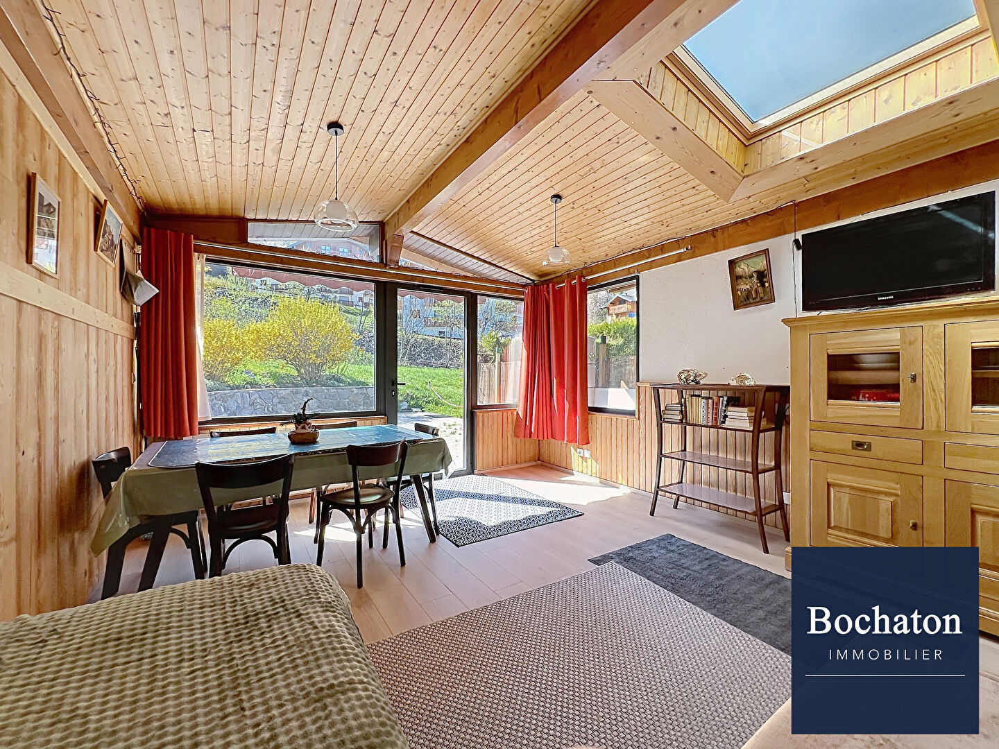 Agence immobilière de 
 BOCHATON IMMOBILIER - BOCHATON IMMOBILIER 
