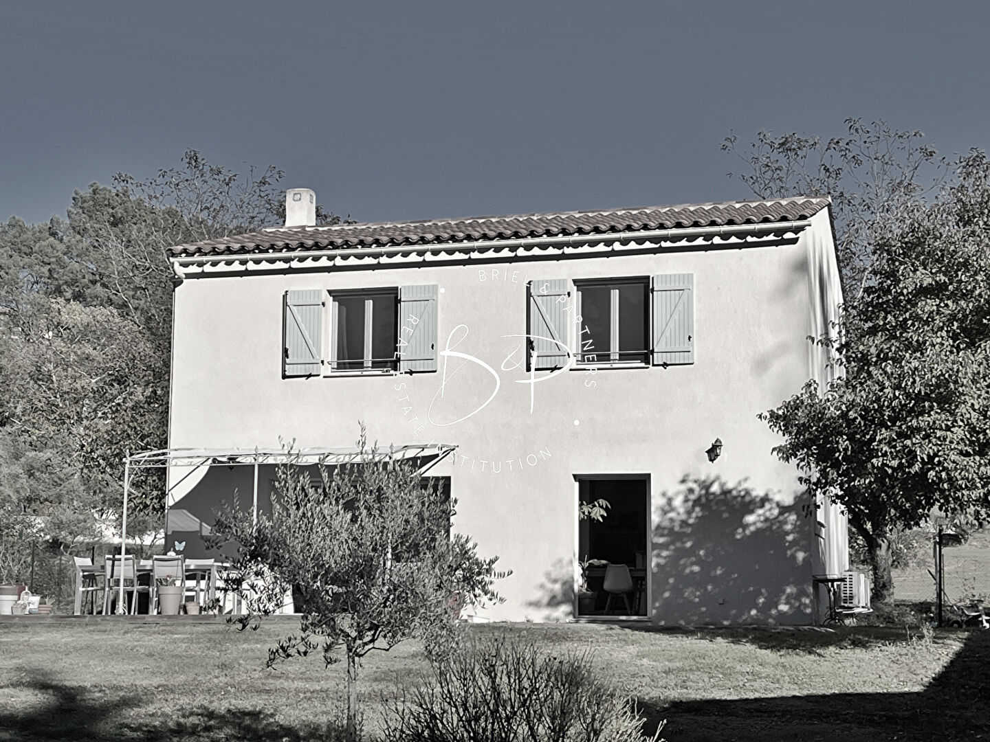 À vendre - Villa récente avec dépendance à Villecroze