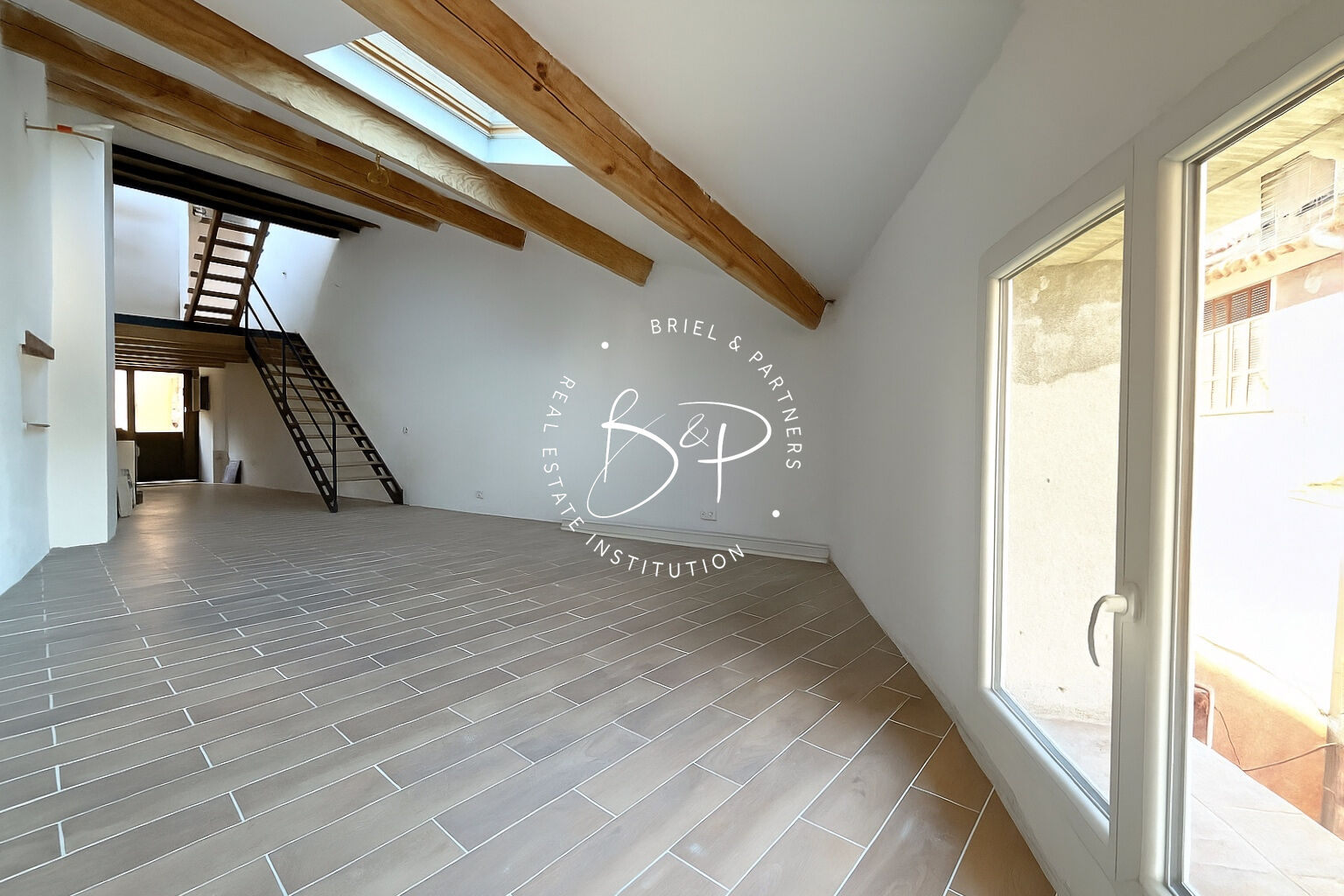 Immeuble de rapport CARCES