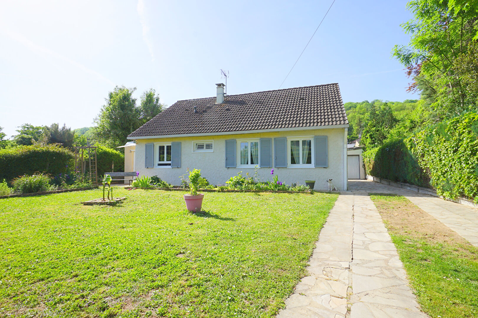 Agence immobilière de Cabinet Jonathan - Mézières-sur-Seine