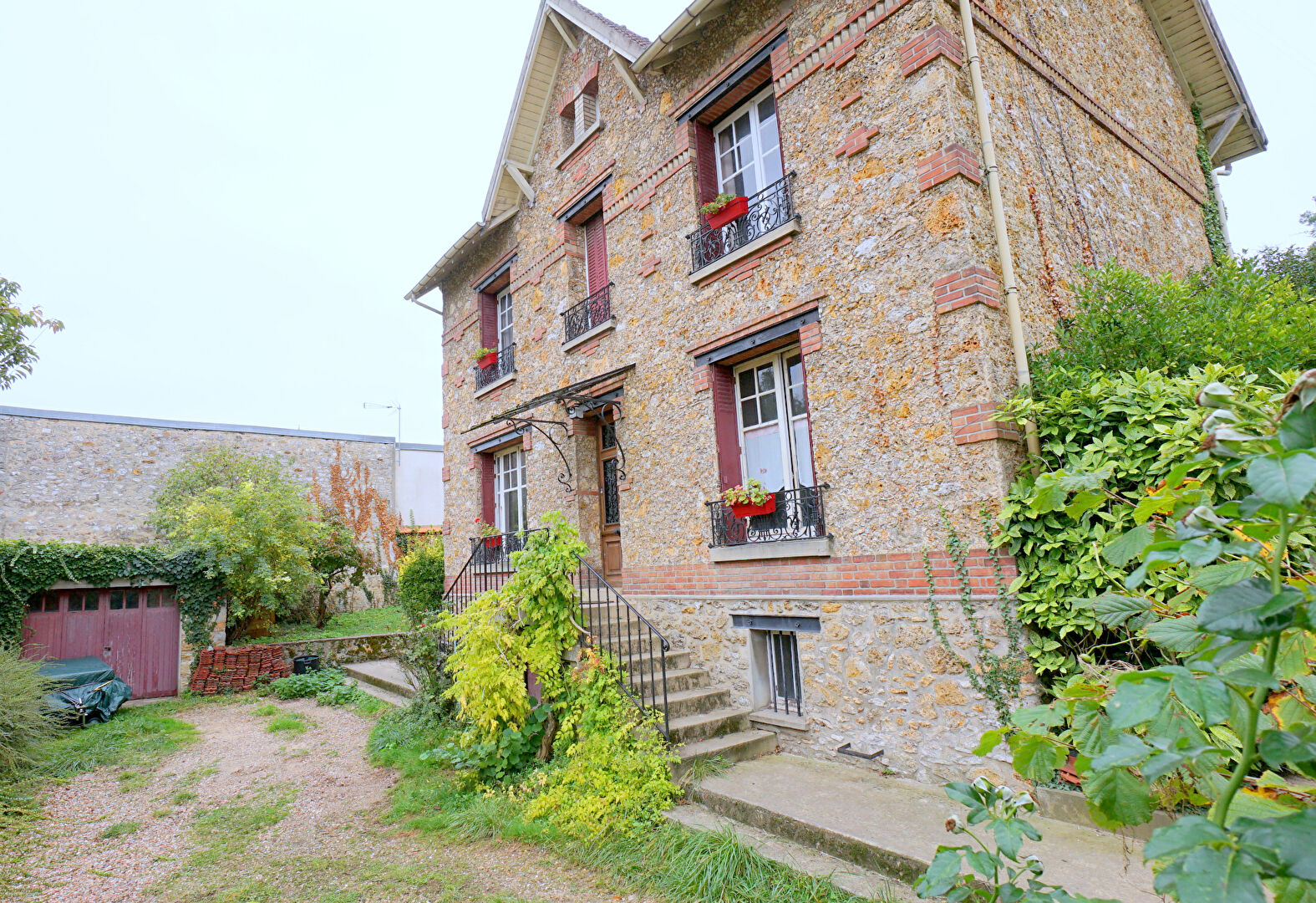 Agence immobilière de Cabinet Jonathan - Mézières-sur-Seine