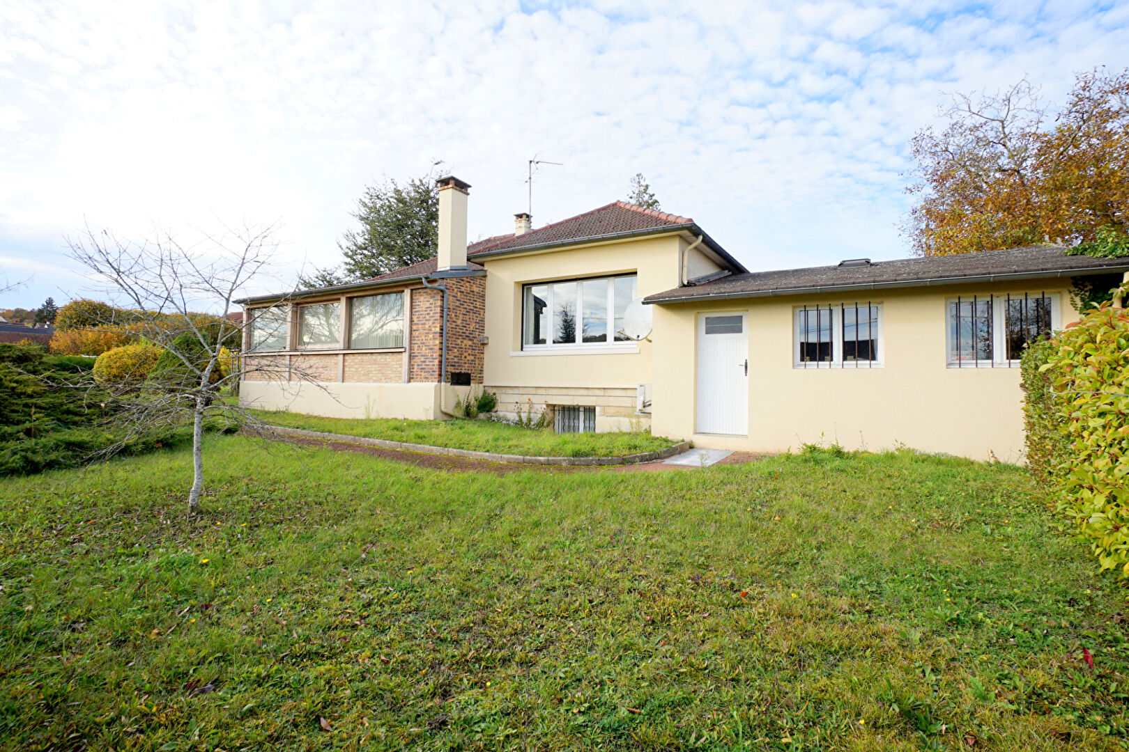 Agence immobilière de Cabinet Jonathan - Mézières-sur-Seine