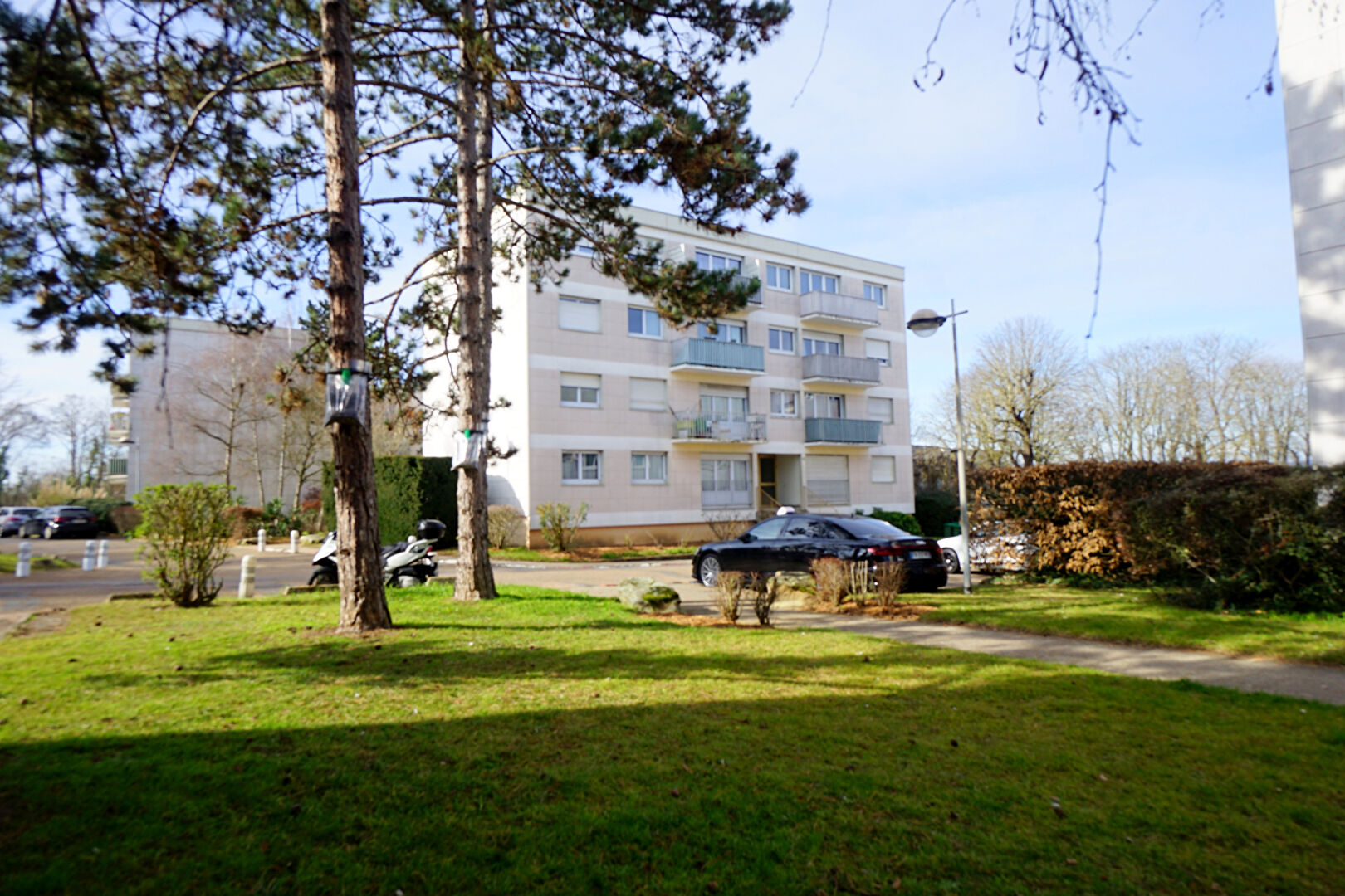 Agence immobilière de Cabinet Jonathan - Mézières-sur-Seine