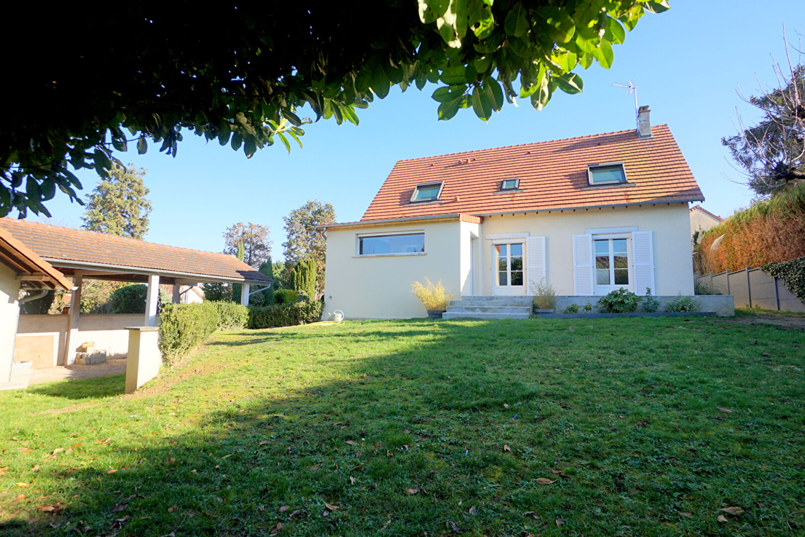 Agence immobilière de Cabinet Jonathan - Mézières-sur-Seine