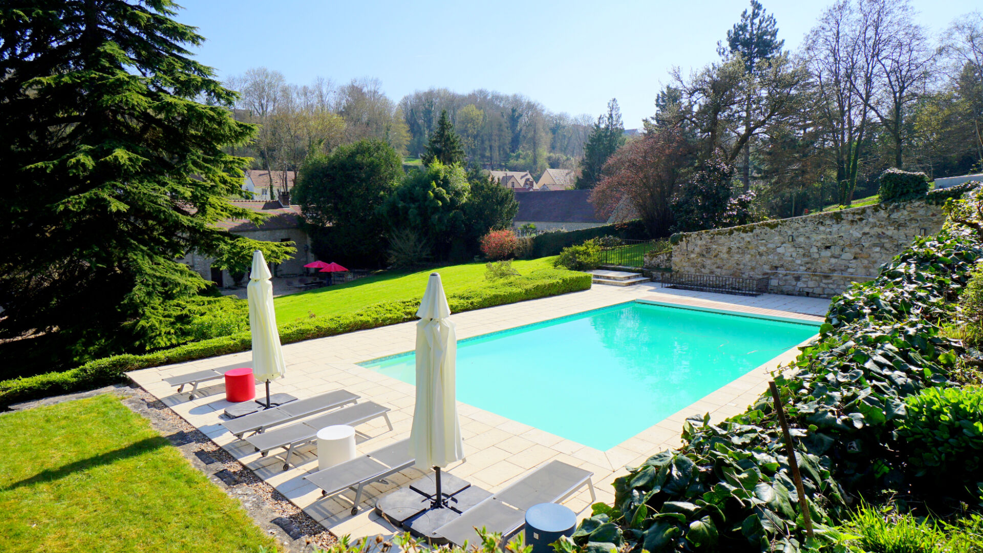 Agence immobilière de Cabinet Jonathan - Mézières-sur-Seine
