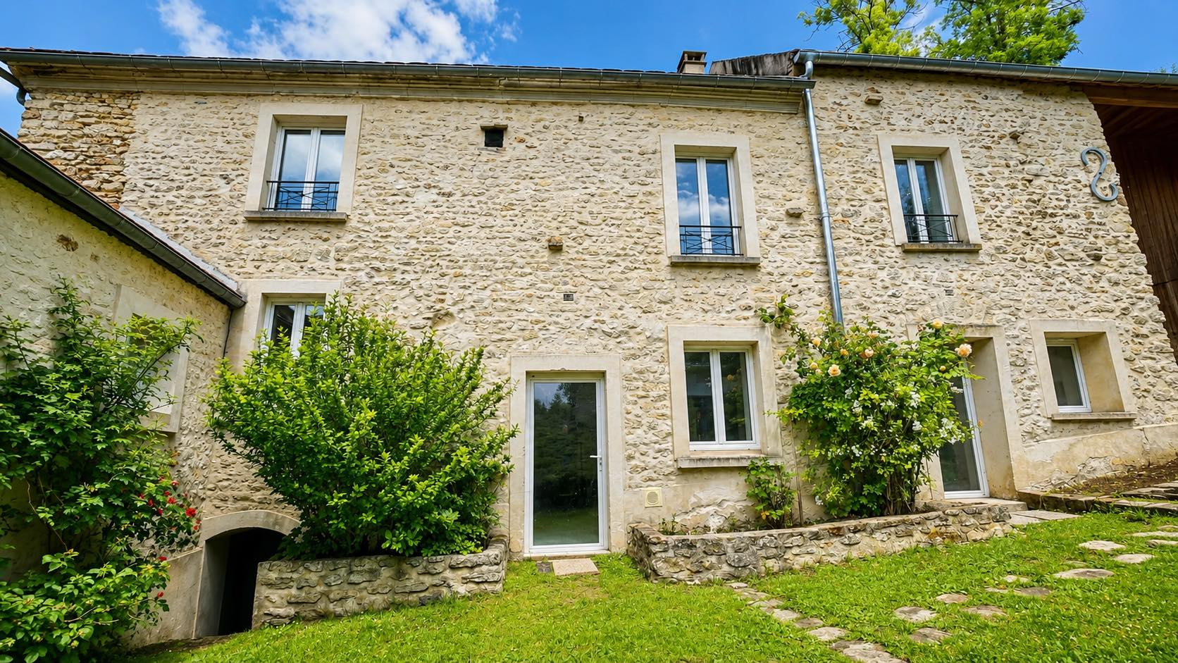 Agence immobilière de Cabinet Jonathan - Mézières-sur-Seine