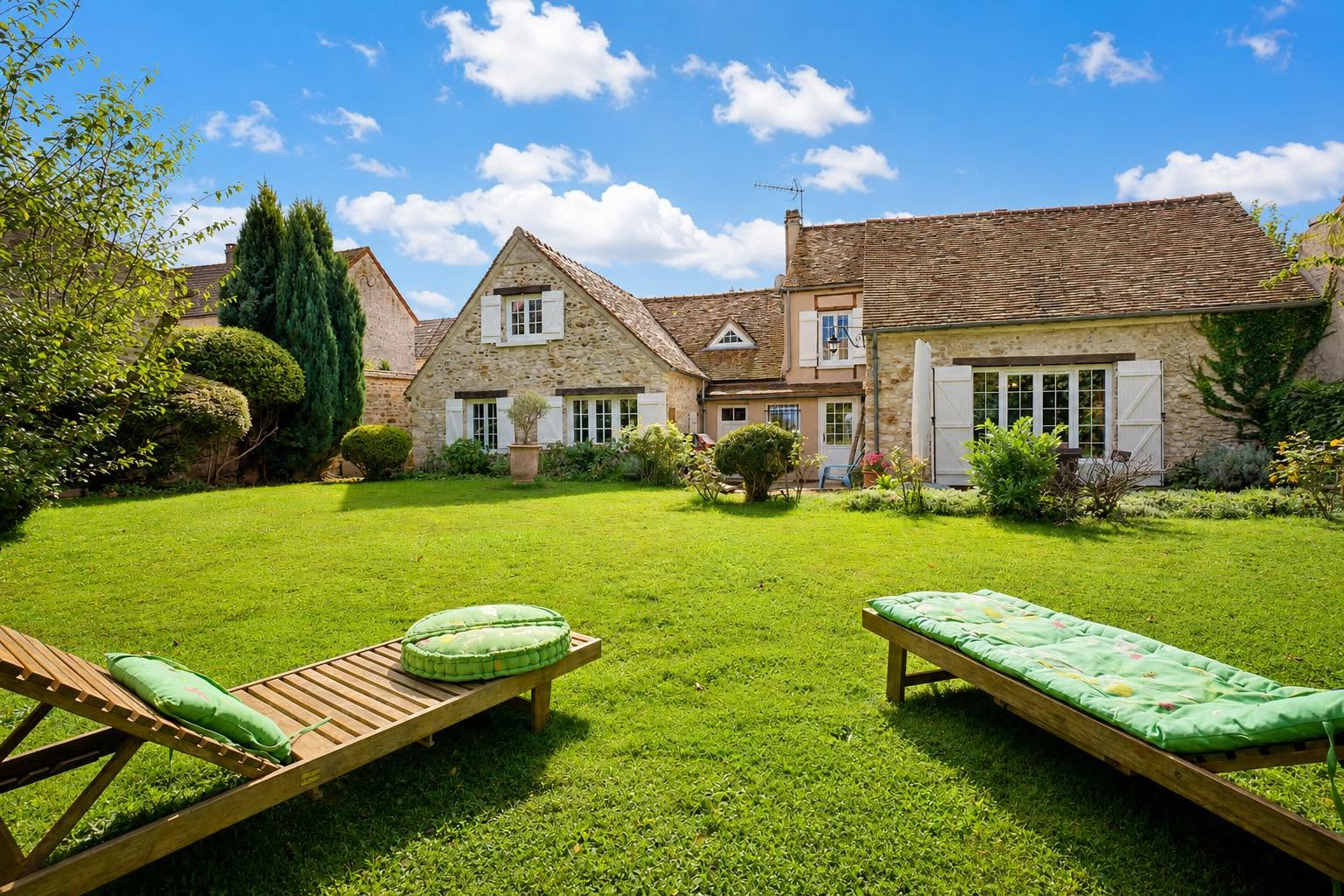 Agence immobilière de Cabinet Jonathan - Mézières-sur-Seine