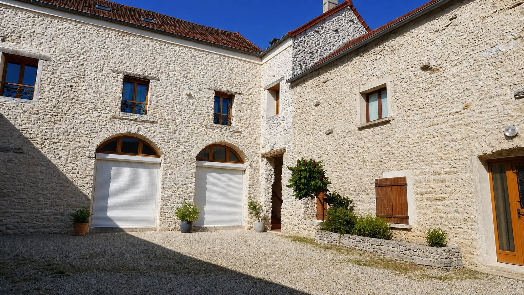 Agence immobilière de Cabinet Jonathan - Mézières-sur-Seine