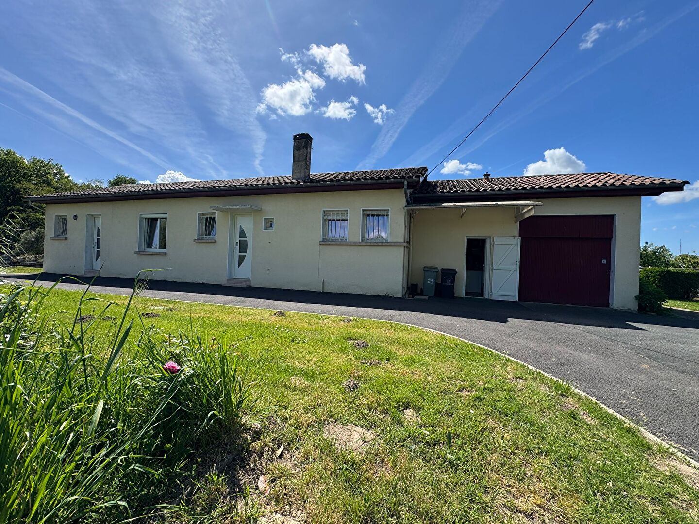RARE sur le secteur - Maison de 112m² habitables  - Garage - Terrain 1 479 m²