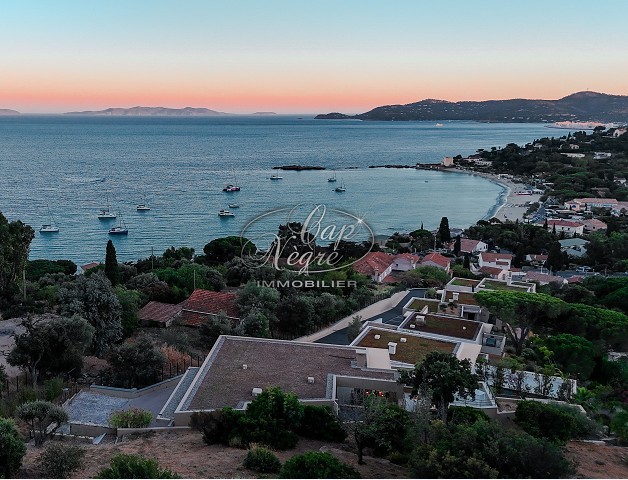 Photo Maison - 7 pièce(s) - 250 m2 image 3/6