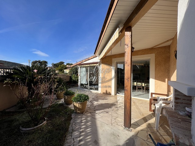 Photo Maison - 7 pièce(s) - 134 m2 image 1/6