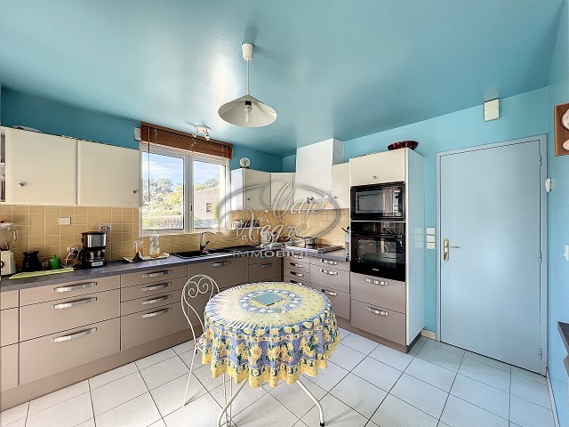 Photo Maison - 7 pièce(s) - 134 m2 image 5/6