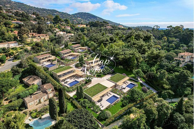 Photo Maison - 5 pièce(s) - 135 m2 image 3/3