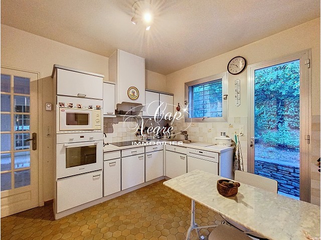 Photo VILLA DE 220M² T7 VUE MER PANORAMIQUE TERRAIN DE 1160M² À VENDRE À CAVALAIRE SUR MER image 6/6